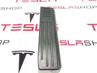 Панель для отдыха ноги водителя Tesla Model S 1 поколение 2015, 6005968-00-C, 6005968-88-C