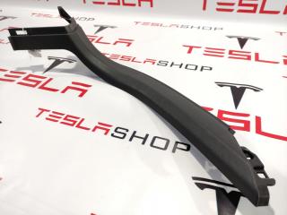 Накладка багажного проема внутренняя Tesla Model S 1 поколение 2015, 1009065-00-A
