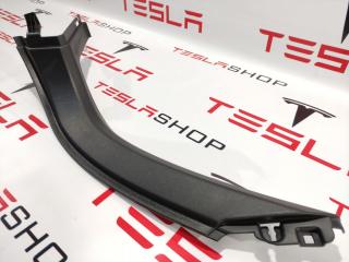 Накладка багажного проема внутренняя Tesla Model S 1 поколение 2015, 1009066-00-A