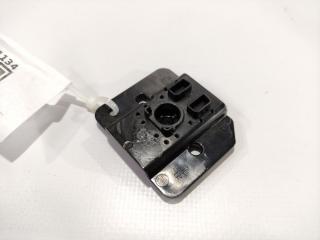 Кронштейн крепления козырька солнцезащитного Tesla Model 3 1 поколение 2020, 1090081-00-E