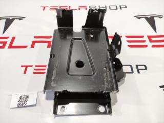 Крепление аккумулятора 12V Tesla Model S 1 поколение 2015, 1007556-00-C