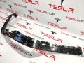Накладка проема подъемной задней двери Tesla Model X 1 поколение 2016, 1059628-00-G, 1144092-00-A, 1105126-00-D - фото №5