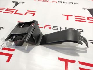 Накладка на сиденья 3-го ряда Tesla Model X 1 поколение 2016, 1066957-00-A