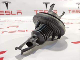 кожух электрических разъемов Tesla Model 3 1 поколение (2017 - 2025), 1109276-00-D
