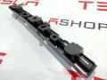 Кронштейн накладки, проема подъемной задней двери Tesla Model X 1 поколение 2016, 1059182-00-B, 1059183-00-A - фото №4