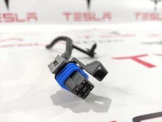 разъем (фишка) проводки Tesla Model X 1 поколение 2016, 1032447-80-F