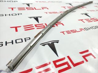Кронштейн молдинга боковой Tesla Model X 1 поколение 2016, 1032124-50-F