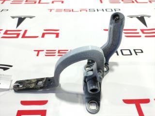 Петля подъемной задней двери Tesla Model X 1 поколение 2016, 1898789-00-M