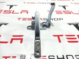 Петля подъемной задней двери Tesla Model X 1 поколение 2016, 1037844-00-M