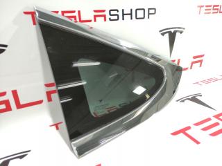 Форточка в заднее крыло Tesla Model X 1 поколение 2016, 1034907-85-F