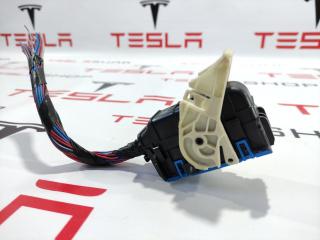 разъем (фишка) проводки Tesla Model S 1 поколение [рестайлинг] 2018, 2135153-02-C