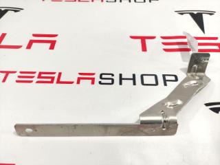 Кронштейн корпуса предохранителя высок. переднего электромотора Tesla Model S 1 поколение 2015, 1050805-10-E