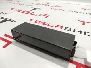 крышка блока предохранителей Tesla Model S 1 поколение 2014, 1009096-00-G
