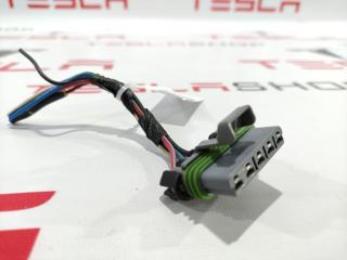 разъем (фишка) проводки Tesla Model S 1 поколение 2015, 1009096-00-G