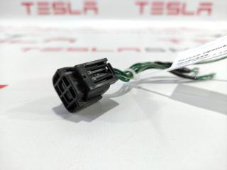 разъем (фишка) проводки Tesla Model S 1 поколение 2015, 1009096-00-G
