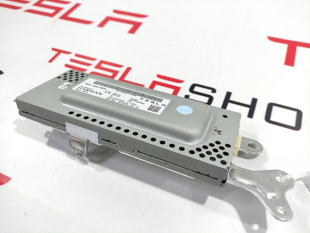 Радио FM/HD/XM Tesla Model 3 1 поколение 2019, 1079749-00-D - фото №1