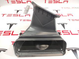 Воздухозаборник печки Tesla Model 3 1 поколение 2019, 1092162-00-A, 1107204-00-C