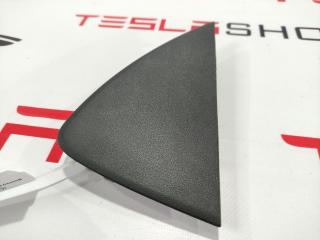 Накладка боковая торпеды Tesla Model 3 1 поколение 2019, 1083361-00-D