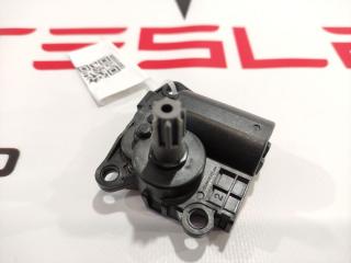 Сервопривод печки салона (печки) Tesla Model 3 1 поколение 2019, 1099999-00-H, T92882B02