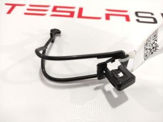 Клипса крепления накладки стойки A Tesla Model 3 1 поколение 2020, 1131795-00-C