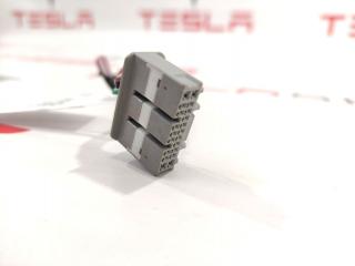разъем (фишка) проводки Tesla Model S 1 поколение [рестайлинг] 2018, 2135153-02-C, 12741