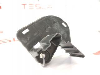 Кронштейн электропроводки Tesla Model S 1 поколение [рестайлинг] 2018, 2135153-02-C, 1052553-00-D