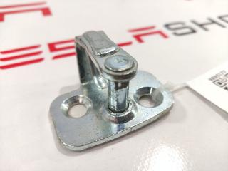 Петля замка двери Tesla Model S 1 поколение 2016, 6006618-00-A