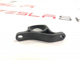 Кронштейн крепления вентилятора кондиционера Tesla Model S 1 поколение 2015, 1006201-00-B