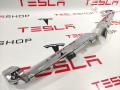 Накладка V-образная декоративная переднего гриля хром (птичка) Tesla Model S 1 поколение [рестайлинг] 2020, 1065233-00-D - фото №2