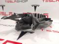 люверс переднего бампера правый Tesla Model S 1 поколение [рестайлинг] 2020, 105800700J - фото №3