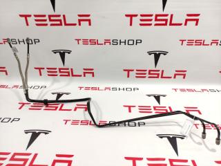 трубка тормозная Tesla Model S 1 поколение 2016, 1030619-00-B