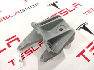 Кронштейн крепления двигателя Tesla Model S 1 поколение 2016, 1031049-S0-F