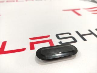 заглушка заднего бампера под крюк Tesla Model S 1 поколение 2016, 9396, 1002633-01-C