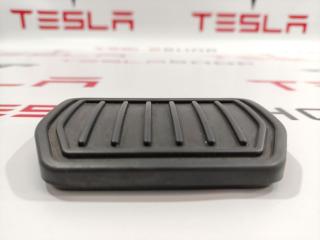 накладка на педаль Tesla Model 3 1 поколение 2019, 1044691-00-D