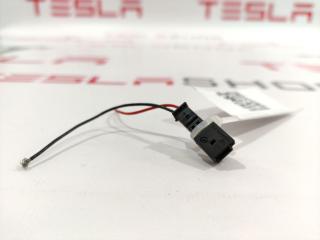 разъем (фишка) проводки Tesla Model S 1 поколение 2015