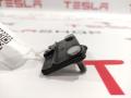 Кронштейн крепления рейлингов Tesla Model S 1 поколение 2015, 6008628-00-C - фото №3
