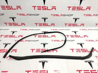 Уплотнитель порога Tesla Model S 1 поколение 2015, 6009587-00-D