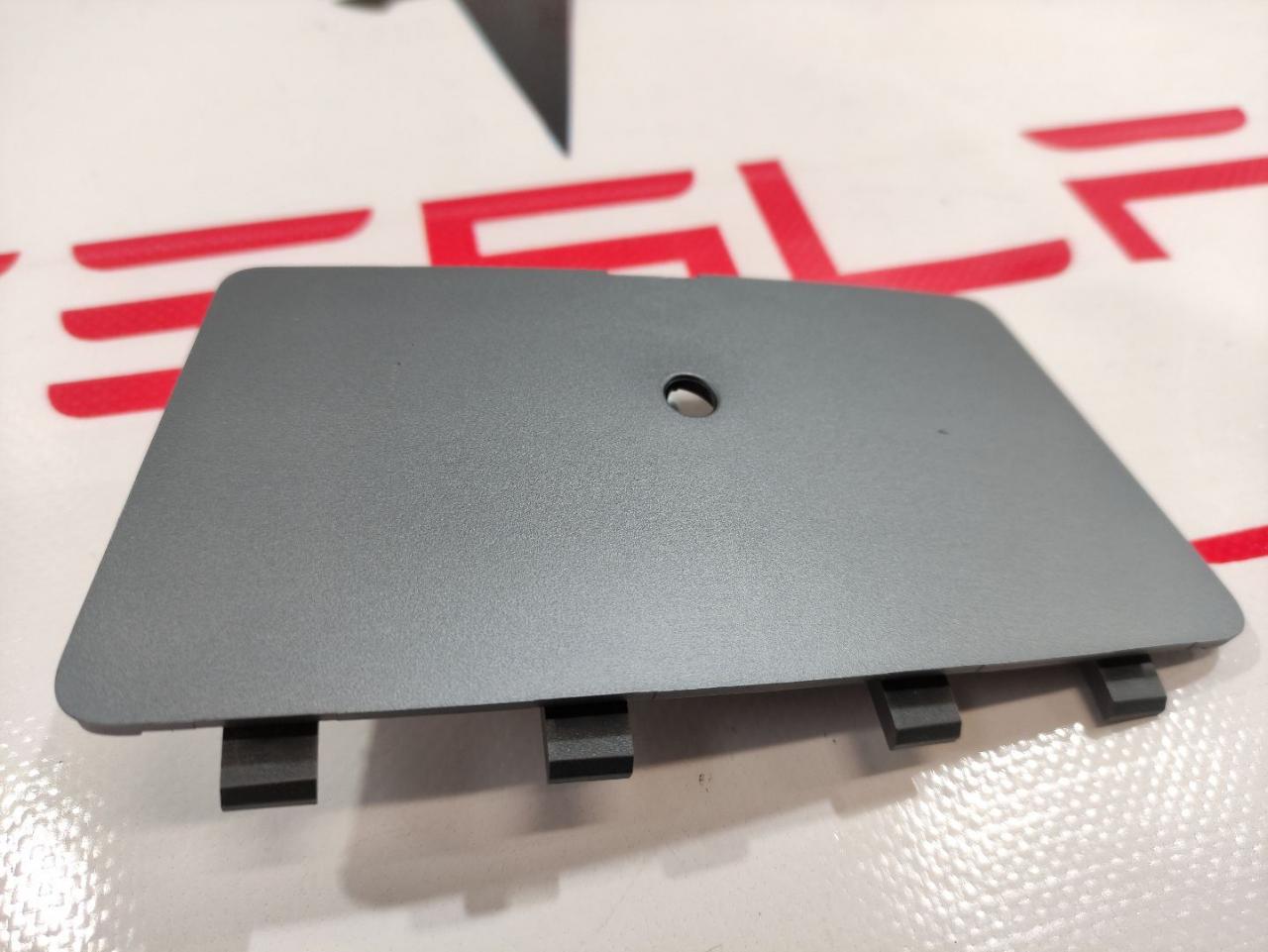 Корпус кронштейна дисплея Tesla Model 3 1 поколение 2018, 1105487-00-E - фото №1