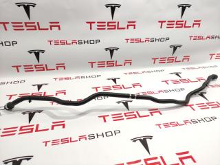 Шланги охлаждающей жидкости заднего большого электромотора Tesla Model X 1 поколение 2016, 1048148-00-D, 1072841-00-B