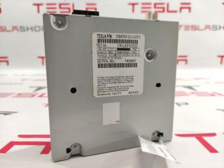 Радио FM/HD/XM Tesla Model S 1 поколение 2016, 1052323-00-B, 1004787-01-D