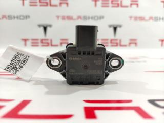 датчик ускорения Tesla Model S 1 поколение 2016, 6006369-00-A