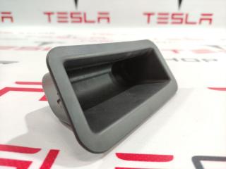 ручка крышки багажника Tesla Model S 1 поколение 2016, 1009262-00-E