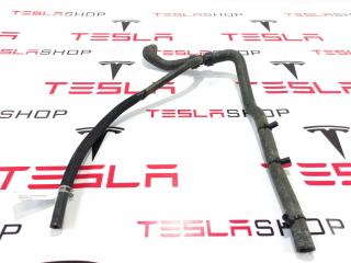 Шланг охлаждения (бинокль - обогреватель батареи) Tesla Model S 1 поколение 2015, 6008305-00-E