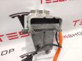 Кронштейн крепления нагревателя батареи Tesla Model S 1 поколение 2015, 1009508-00-E, 6007355-00-C - фото №4