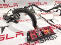 крышка блока предохранителей Tesla Model S 1 поколение 2015, 1009096-01-H - фото №4