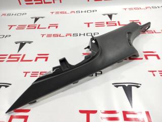 Накладка ремня безопасности стойки С Tesla Model 3 1 поколение 2018, 1086281-00-F
