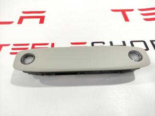Фонарь подсветки салона Tesla Model 3 1 поколение 2018, 1092575-91-H