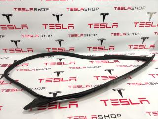 Уплотнитель проема дверного Tesla Model 3 1 поколение 2018, 1090500-00-K