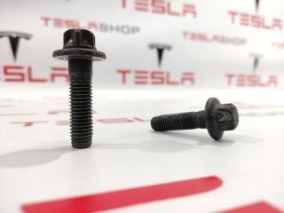 болт Tesla Model 3 1 поколение 2018, 104462497F