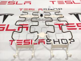 Амортизирующий элемент нижней части переднего сиденья Tesla Model 3 1 поколение 2018, 7654324-01-B, 1095556-00-D